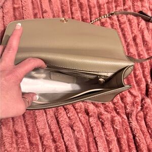 Chic DKNY Beige Handbag